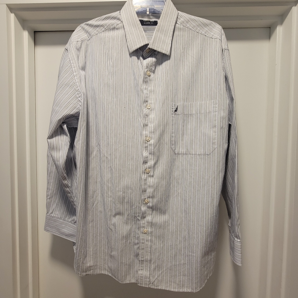 Nautica Mens Long Sleeve Button Down Shirt 17 32/33 Blue Stripes Classic Fit